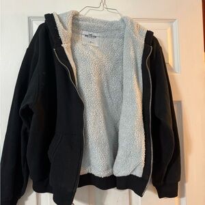Hollister Black Fleece-Lined crop Hoodie
